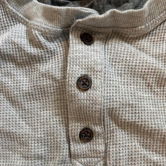 Long Sleeve Waffle Henley Shirt - Light Gray - Picture 3 of 3